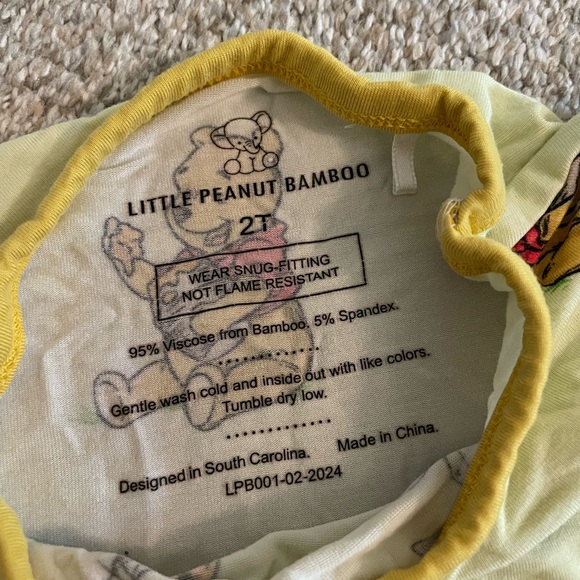 Little Peanut Bamboo Bear and Friends Pajamas Winnie the Pooh - Picture 3 of 3